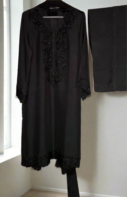 EVARA BLACK