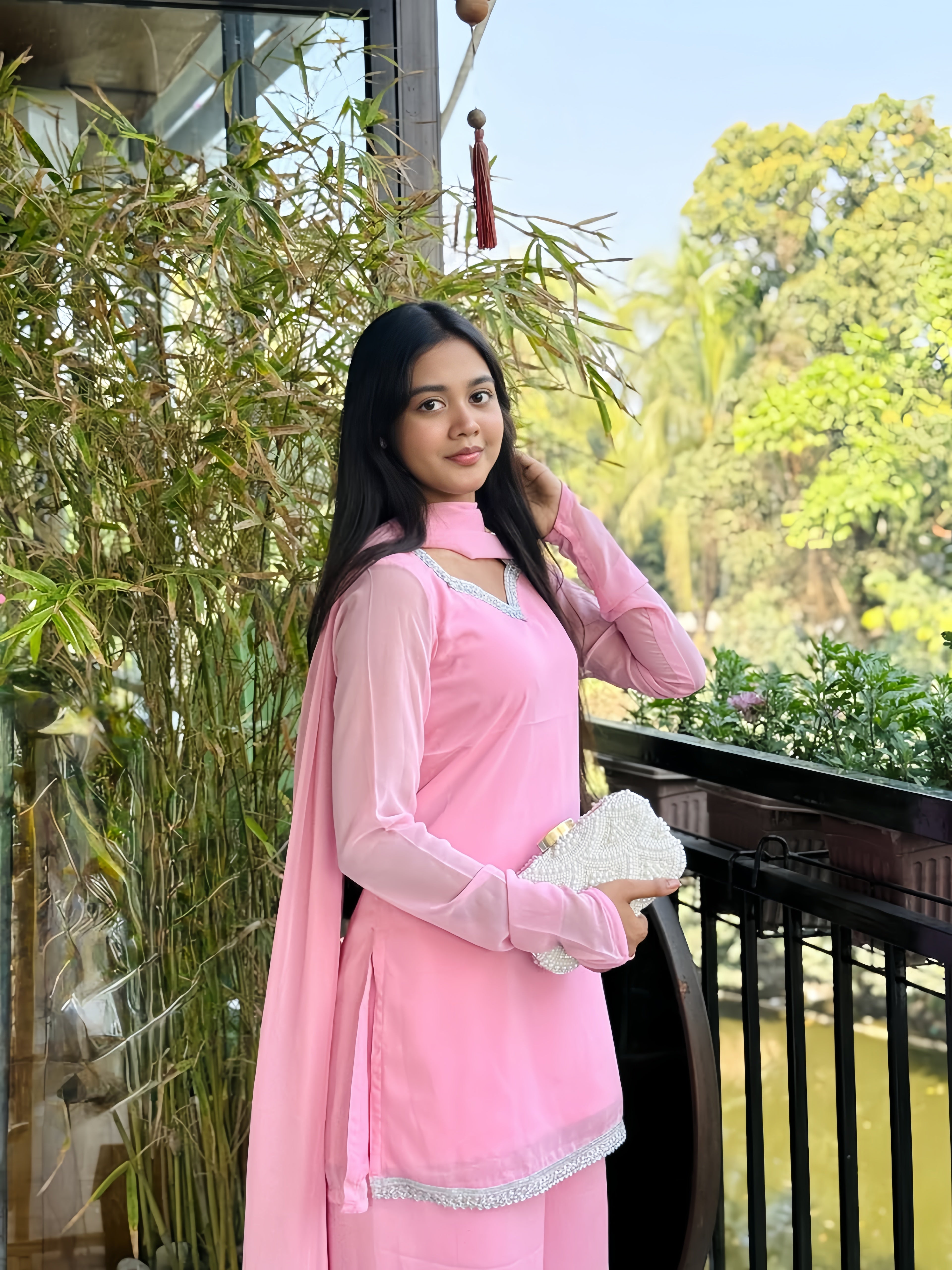 SOLID PINK