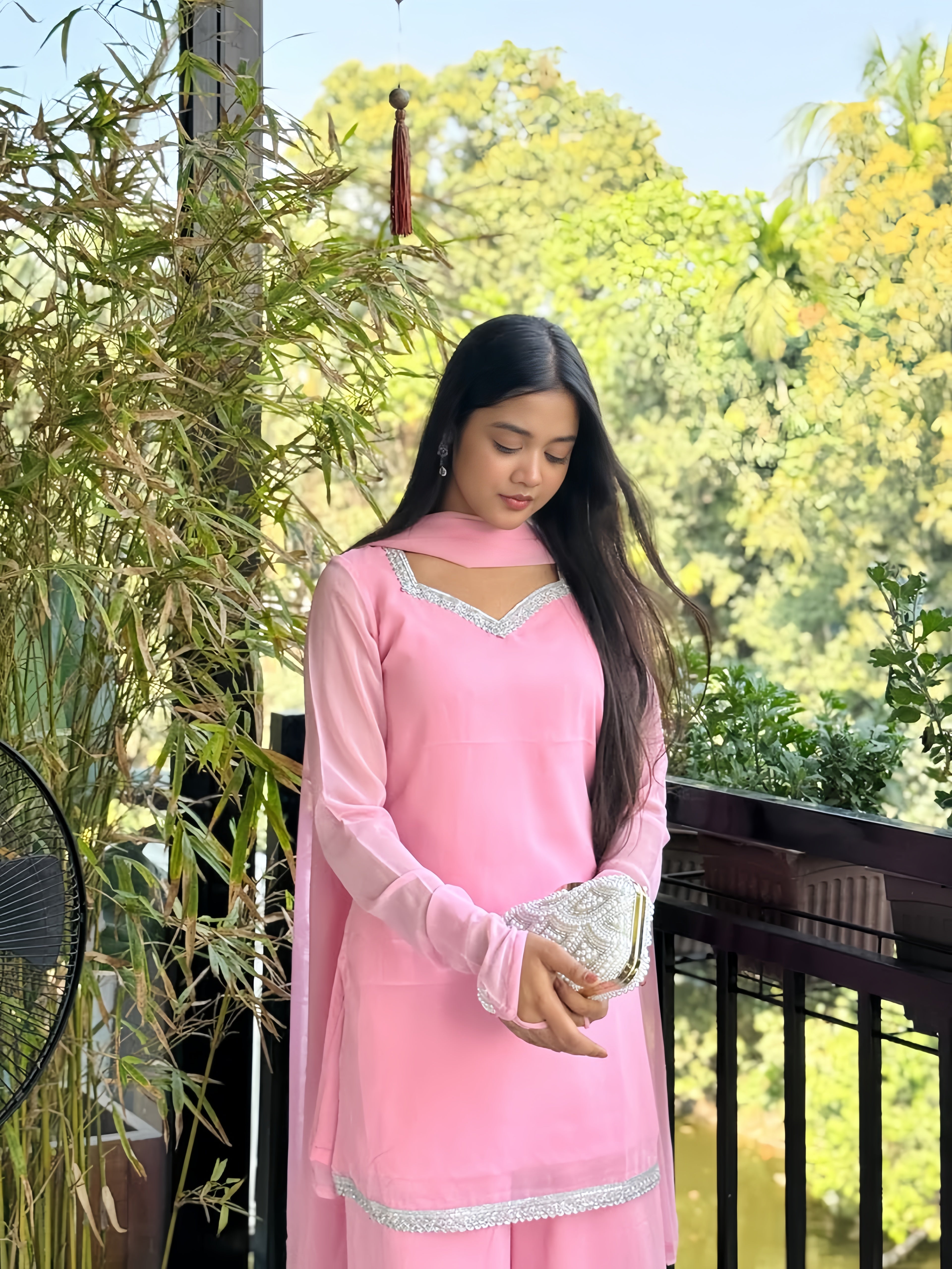SOLID PINK